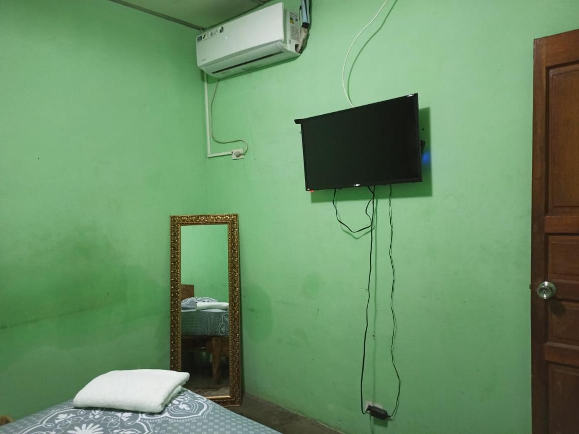 Hostal Familiar Argenal - David Luaran gambar